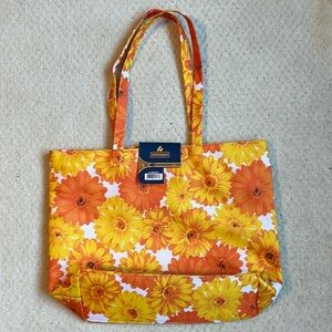 NWT Zippered Lined Tote Bag